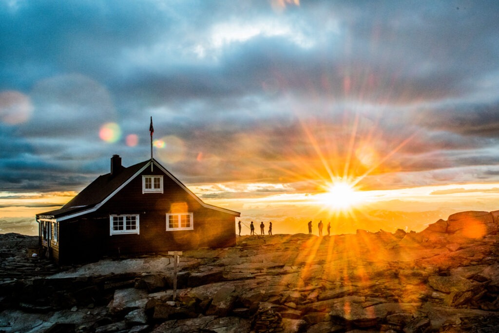 © Thomas Rasmus Skaug VisitNorway.com  Fannaråken